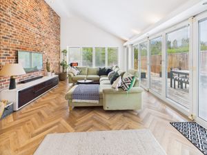 Living Room- click for photo gallery